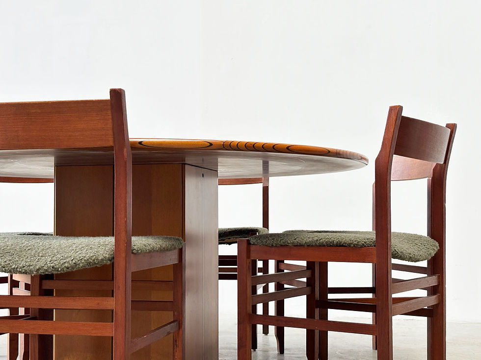 Thumbnail: Maxalto dinging table by  Afra & Tobia Scarpa