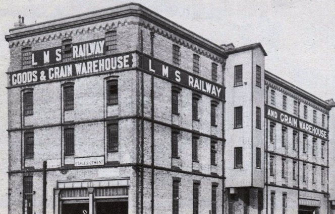 Thumbnail: 4mm Railway Warehouse and Brick Wall Signage: LMS