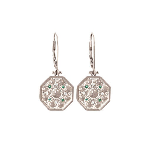 Thumbnail: SMALL SCALLOP EARRINGS 8PTS LEVERBACK