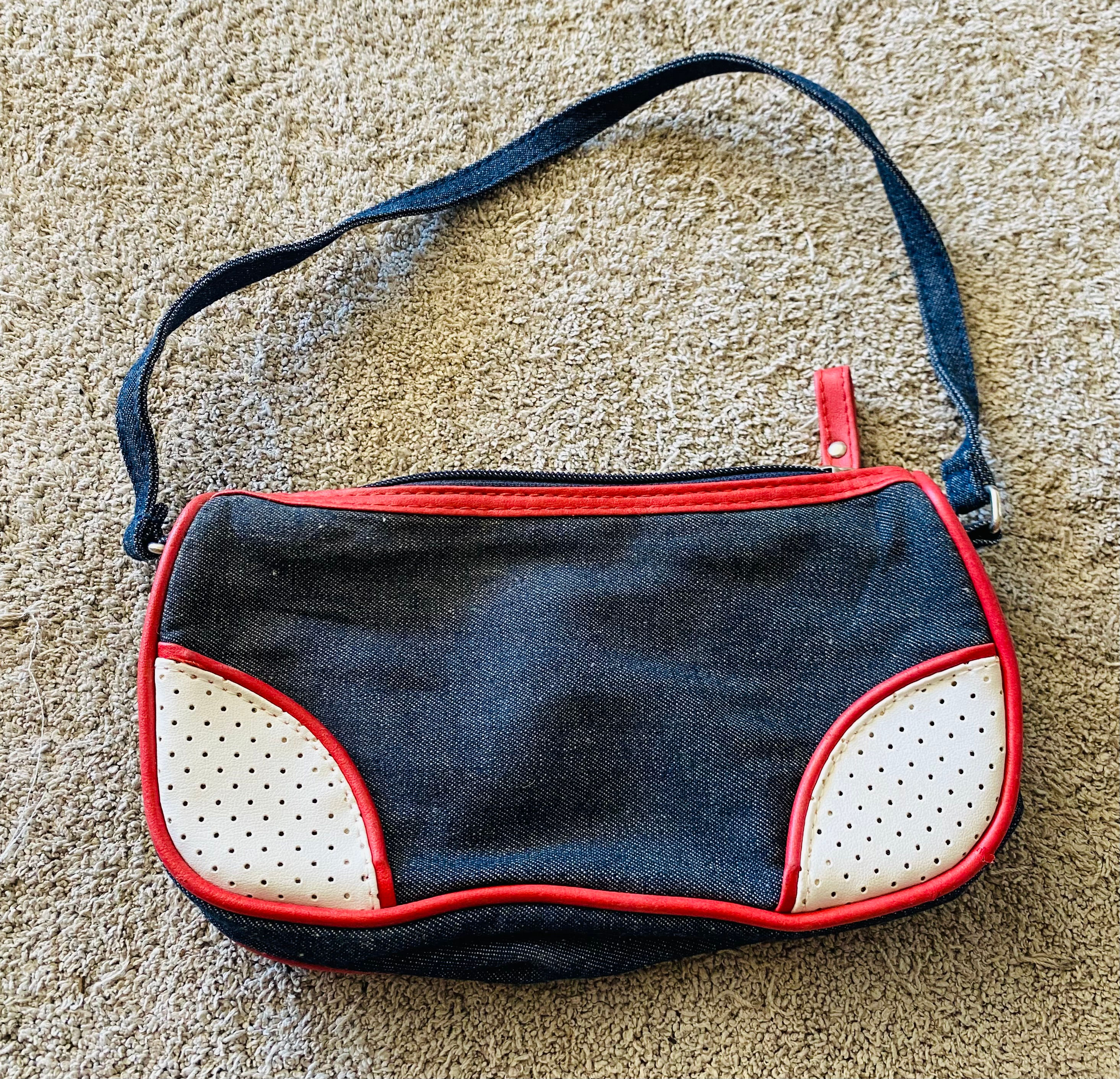 Bolso personal de María Jiménez