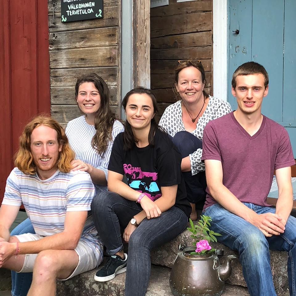 L-R Madie, Ruby, Ellie, Nina and Justus