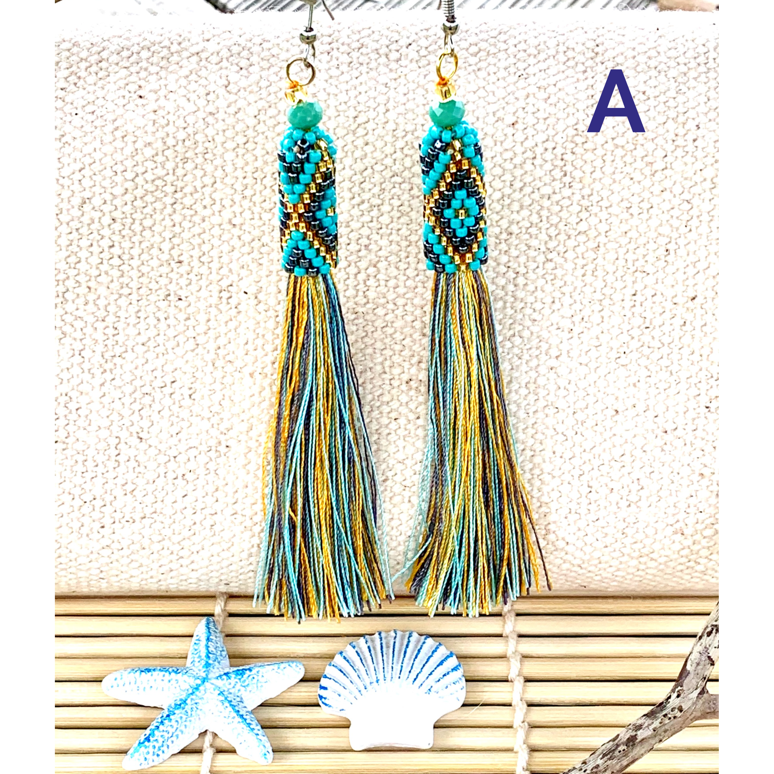 バリ島　ピアス　フリンジ