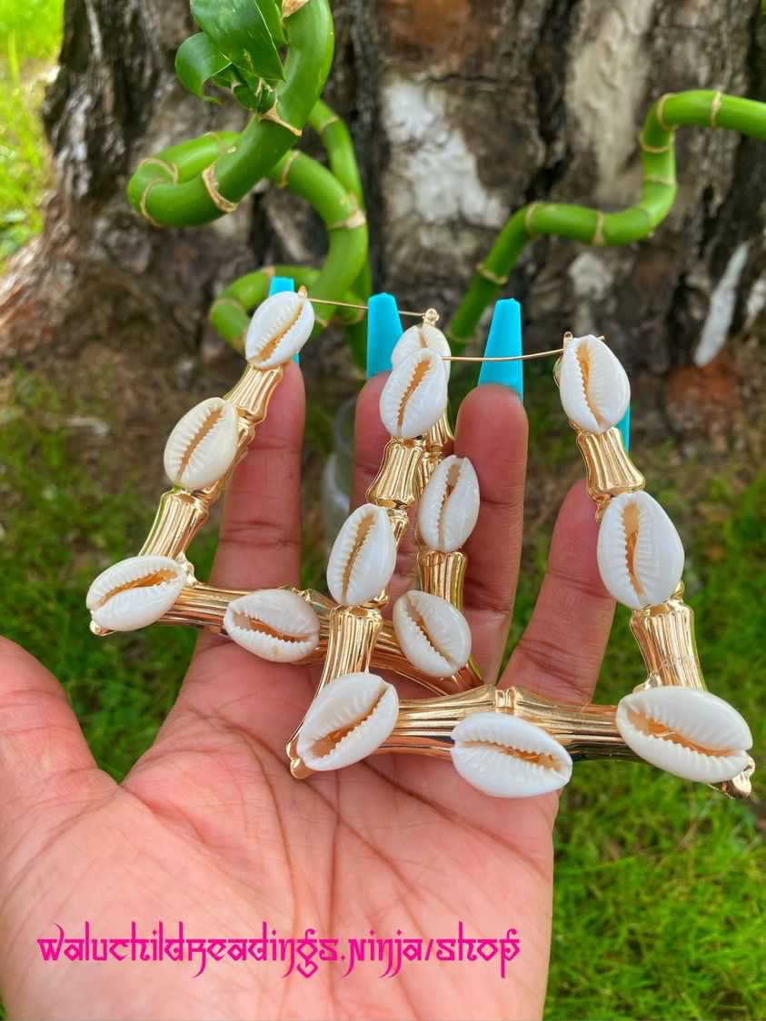 Thumbnail: Bonita Applebum Earrings 