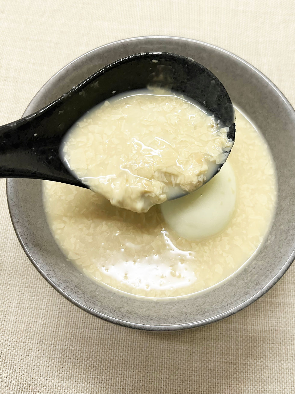 Thumbnail: Bean Curd Sweet Soup with Egg (2 x 400g)