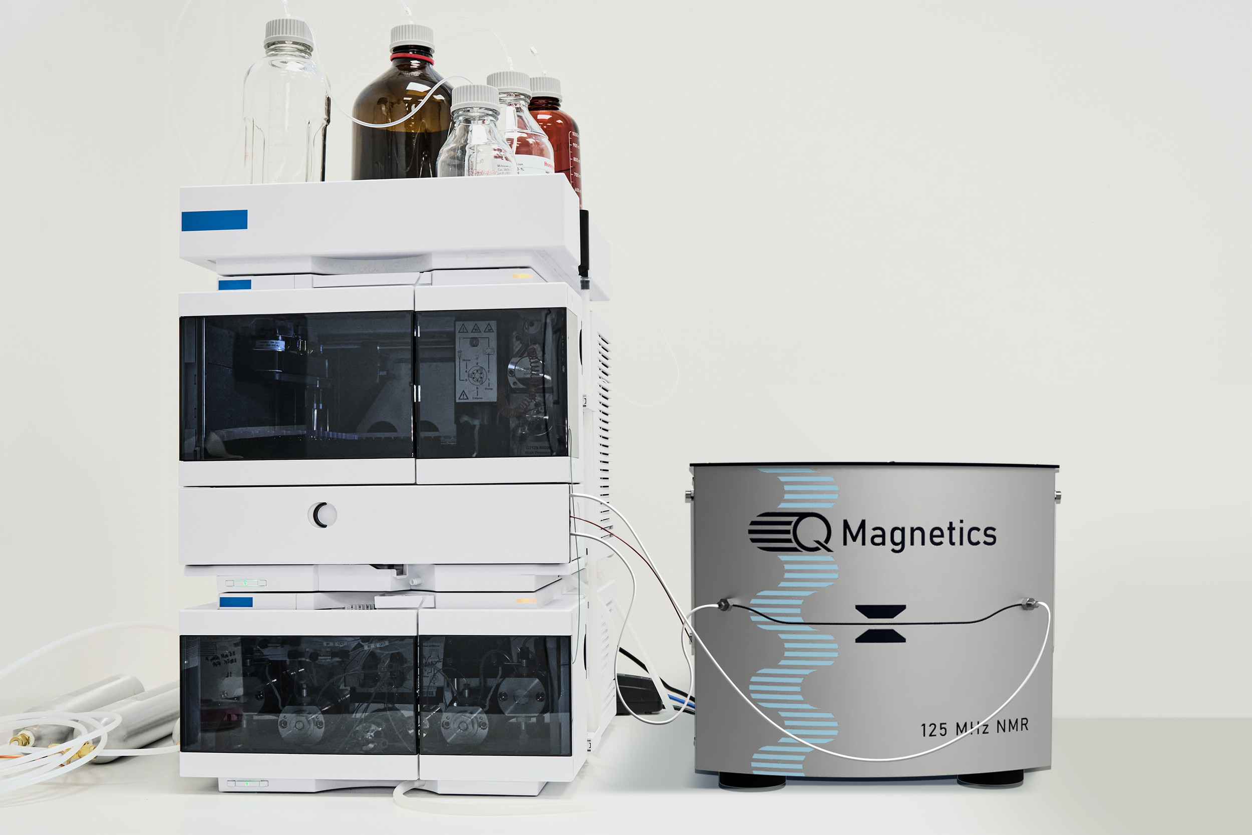 Q 125 MHz Benchtop NMR Spectrometer