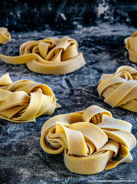 СВІЖА ЯЄЧНА ПАСТА (на жовтках)