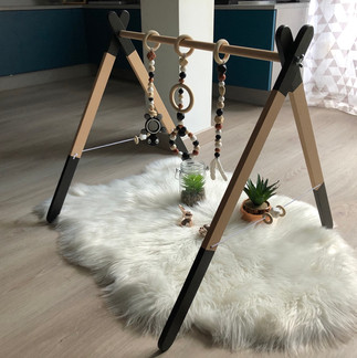 Modèle Noir Blanc et Bronze