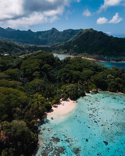 plage-hana-iti-huahine-polynesie.jpg