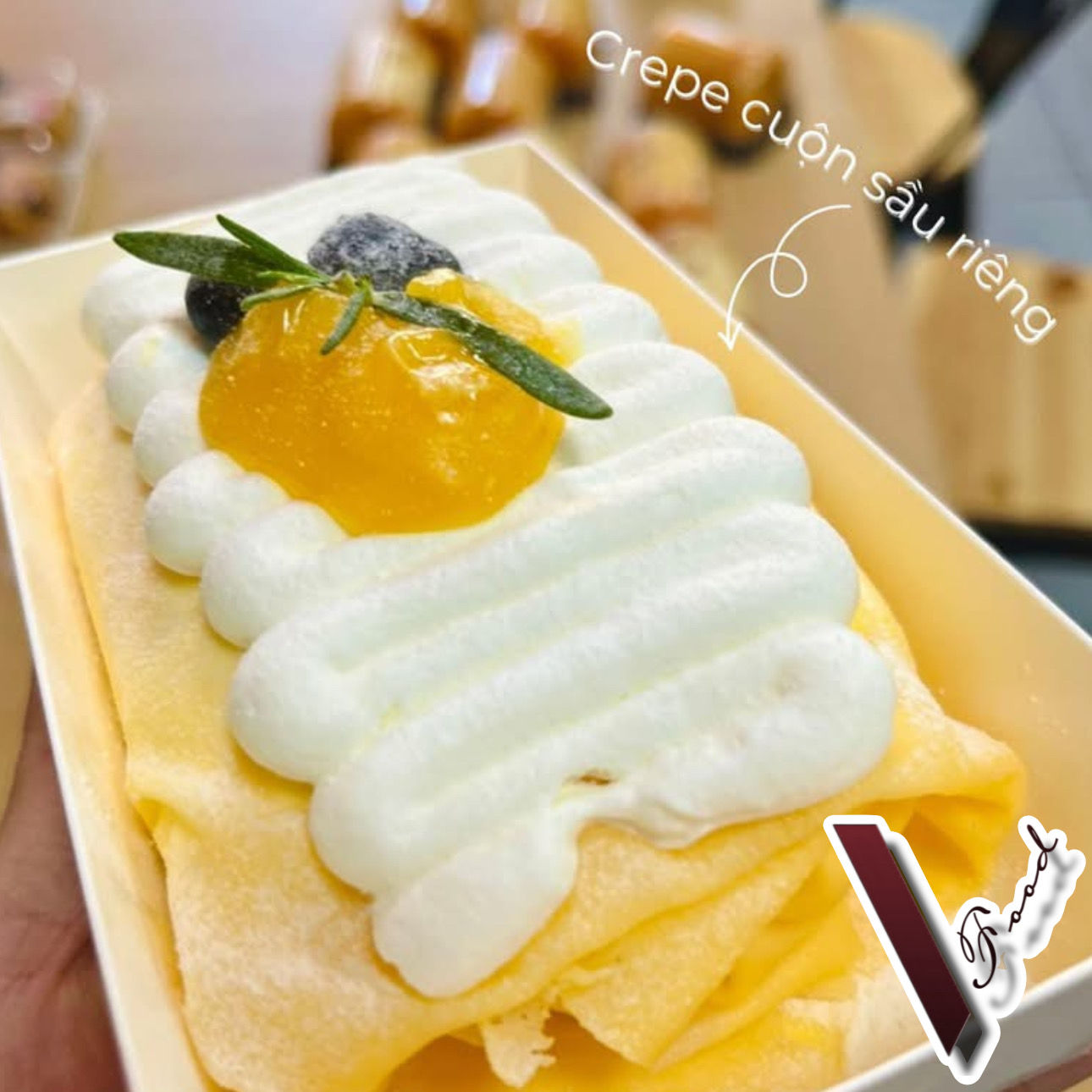 Bánh Crepe Cuộn Sầu Riêng