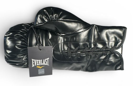 Thumbnail: Deontay Wilder Signed Everlast Boxing Glove Beckett Witnessed