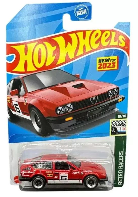 2023 Hot Wheels Red Alfa Romeo GTV6 3.0 #185 Retro Racers