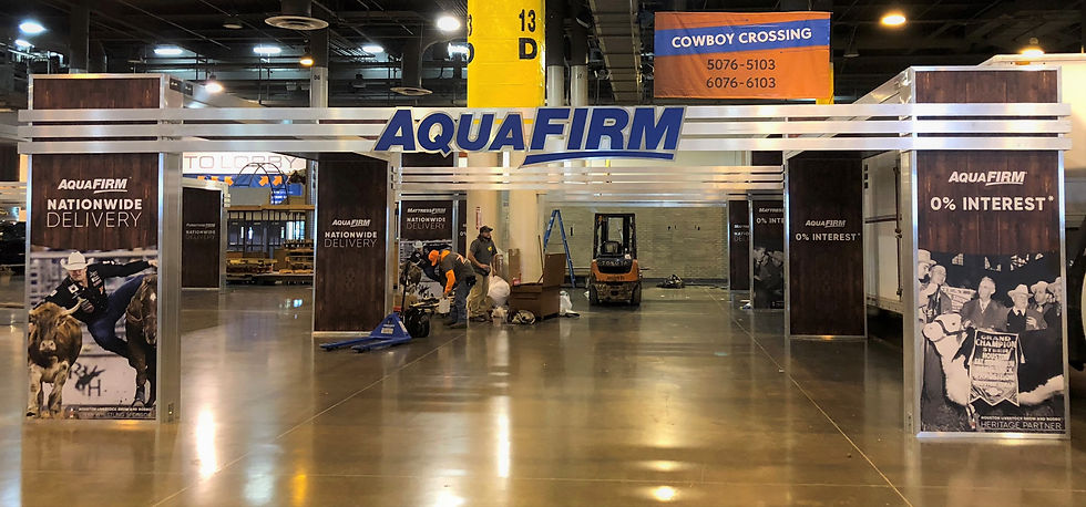 CUSTOM TRADESHOW BOOTH