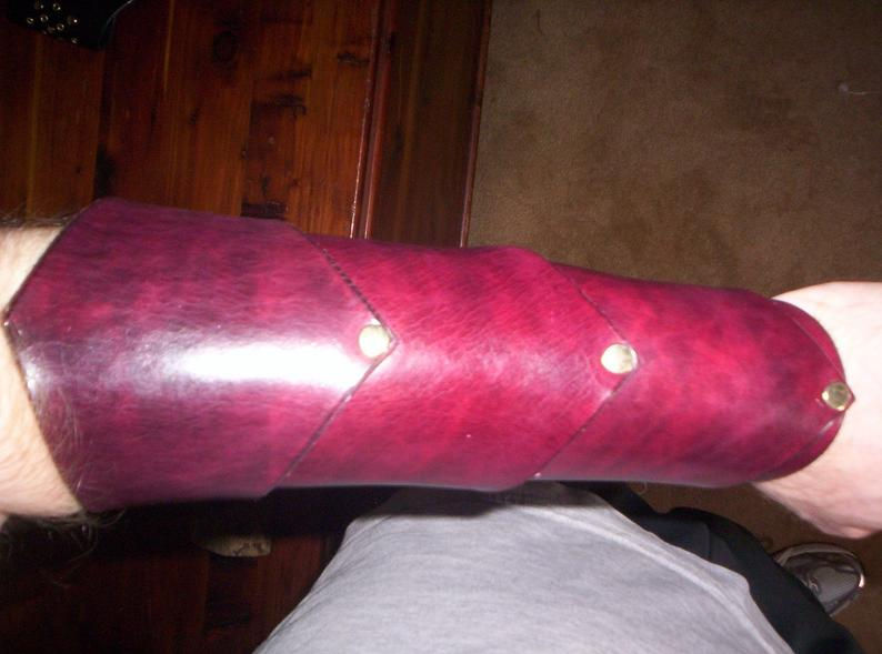 Thumbnail: Leather 3 Tier Bracers