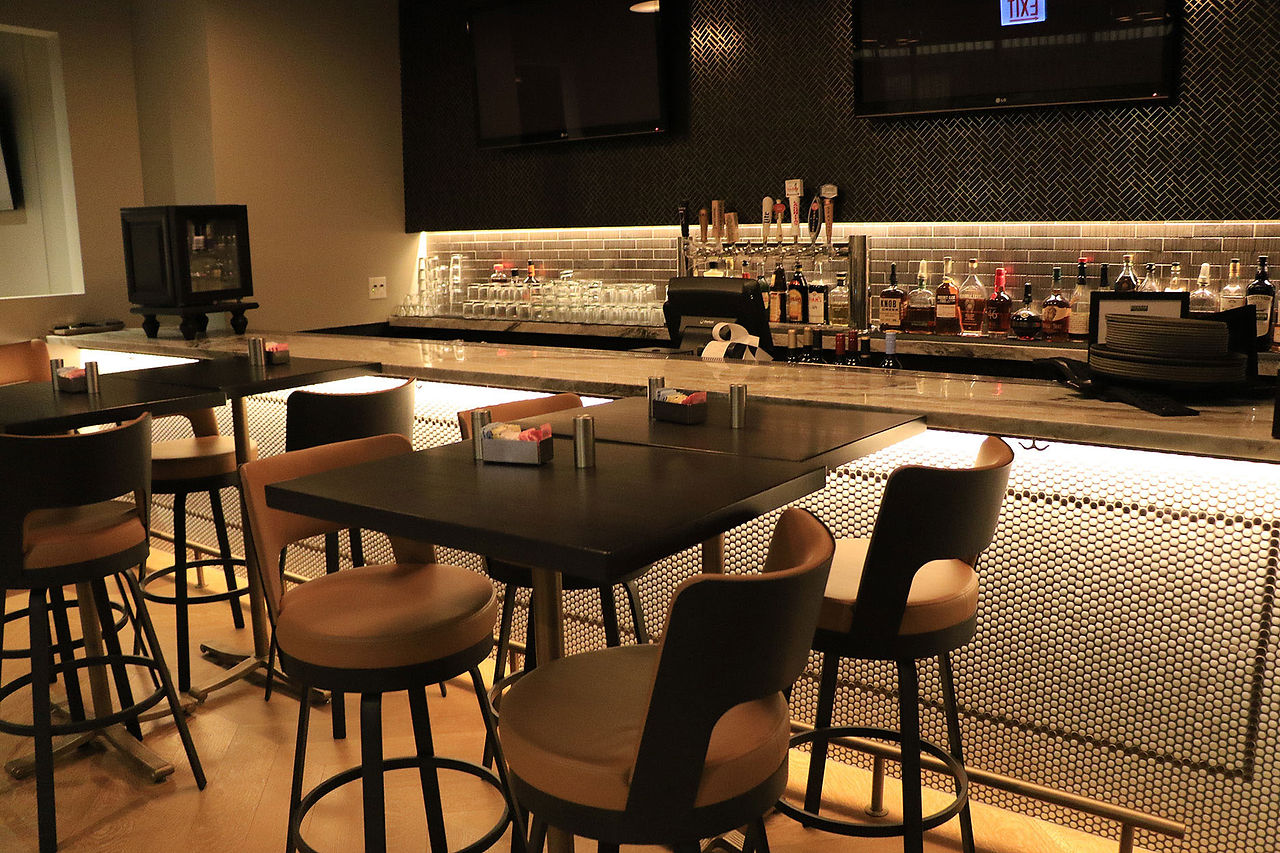 SIDEBAR GRILLE | CHICAGO, IL