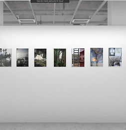 ausstellungswand in der photobastei zürich mit fotografischer werkgruppe mit sieben fotografien von florence iff