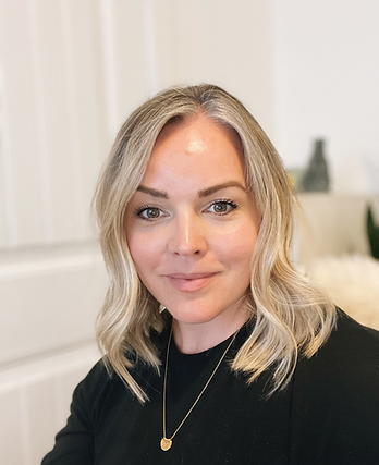 julia fixsen female spiritual holistic counsellor