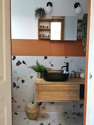 ensuite.jpeg