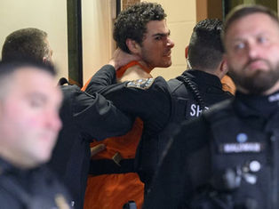 Assassinat du patron d'UnitedHealthCare : Luigi Mangione inculpé pour "acte de terrorisme"