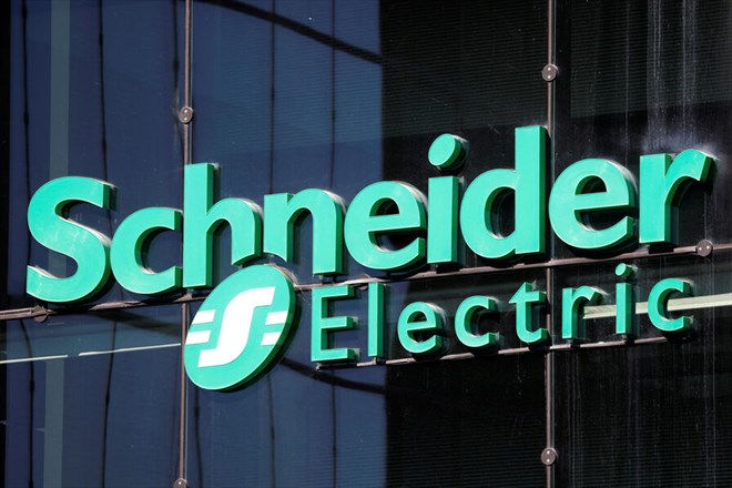 Schneider Electric achète l’américain PTC pour 22,6 milliards de dollars