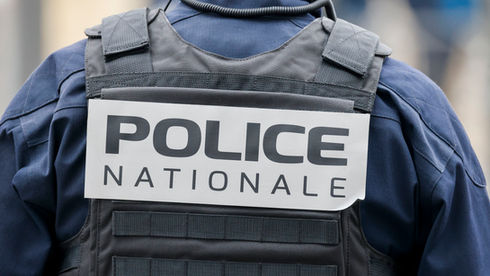 Onze personnes ont été arrêtées dans le Val-de-Marne pour viols en réunion sur une mineure et diffusion d’images sexuelles.