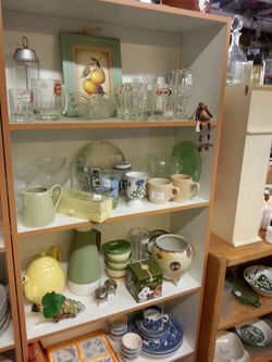 Vintage Kitchen & Glassware