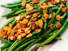 Green Beans with Lemon and Almonds