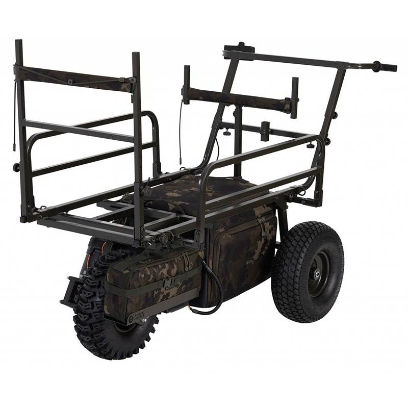 Chariot électrique Carp Porter Trident Power pour pêche de la carpe, structure robuste avec plateforme de chargement, grandes roues tout-terrain, batterie et chargeur inclus pour le transport du matériel.