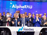 Alpha Tau Medical (DRTS) rings the bell at NASDAQ Apr. 11, 2022