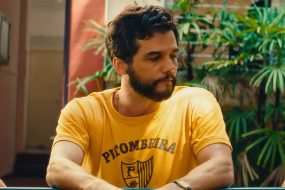 Wagner Moura em cena de O Agente Secreto (Reprodução)