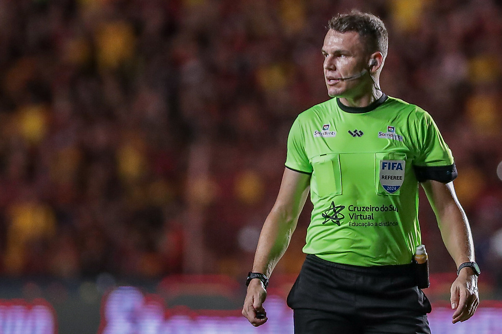 22/02/2026- Clássico das Emoções com arbitragem FIFA: Zanovelli comanda Náutico x Santa Cruz nos Aflitos