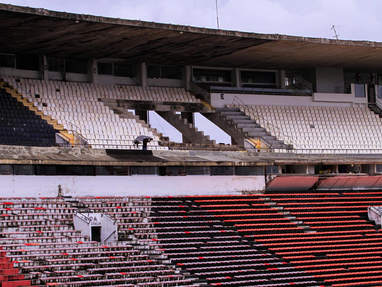 10/04/2026- Quais são os principais problemas do Estádio do Arruda? Entenda a situação atual