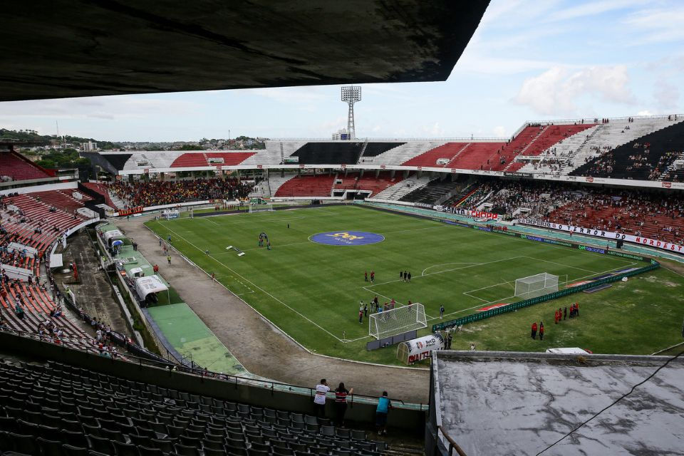 Corpo de Bombeiros mantém capacidade do estádio do Arruda (Foto: Rafael Vieira/DP Foto)