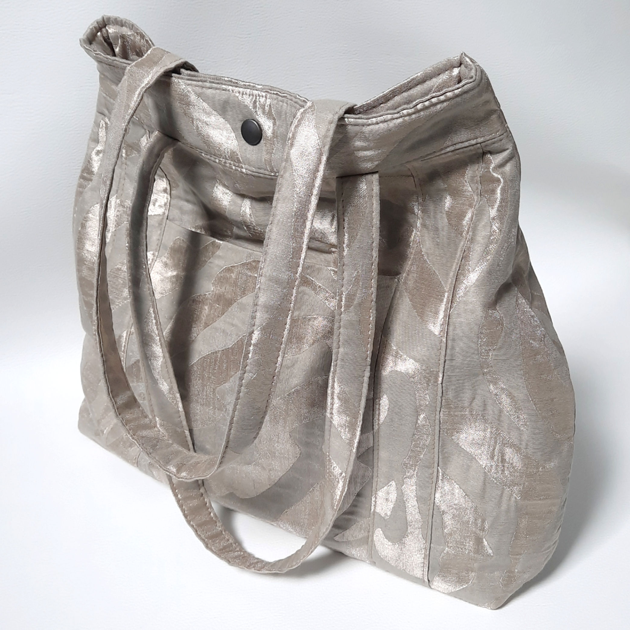 Figue gris taupe satin