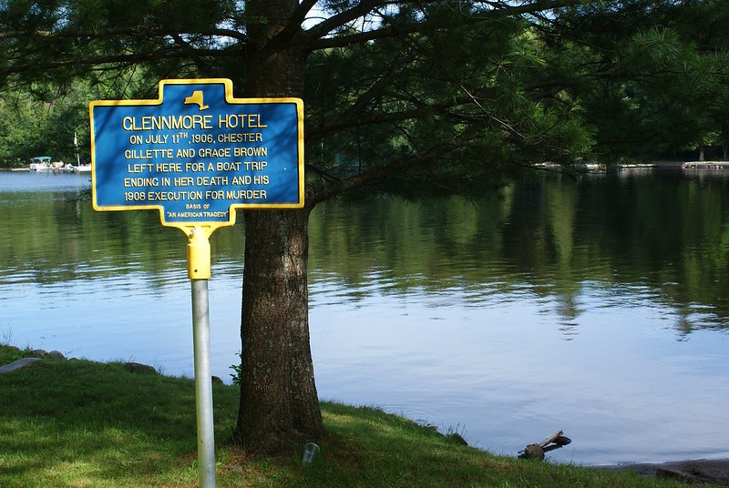 Where did Grace Brown die on Big Moose Lake