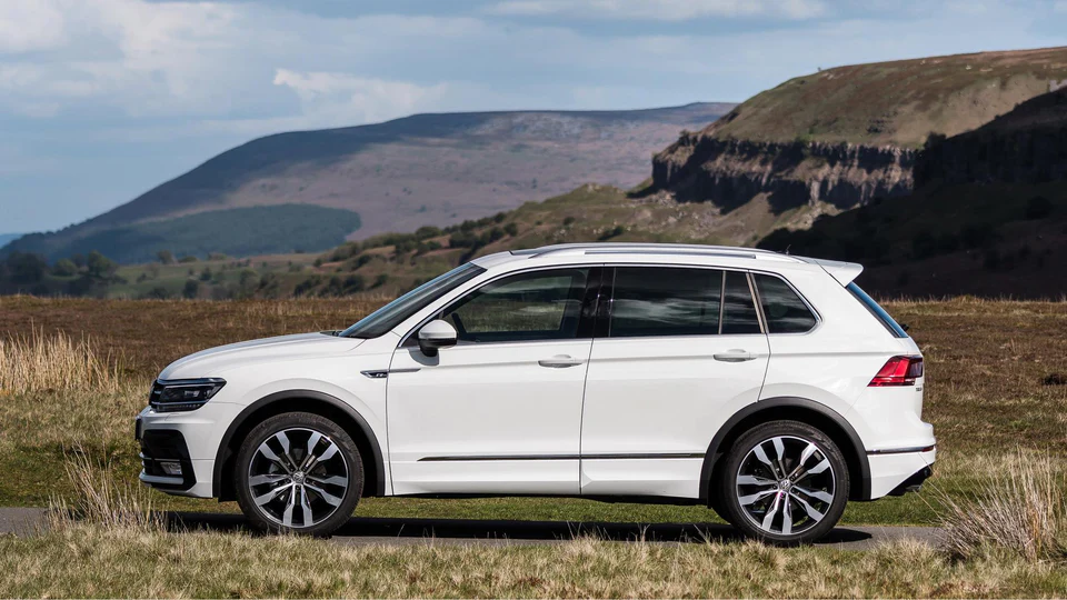 2019_volkswagen_tiguan_4.webp