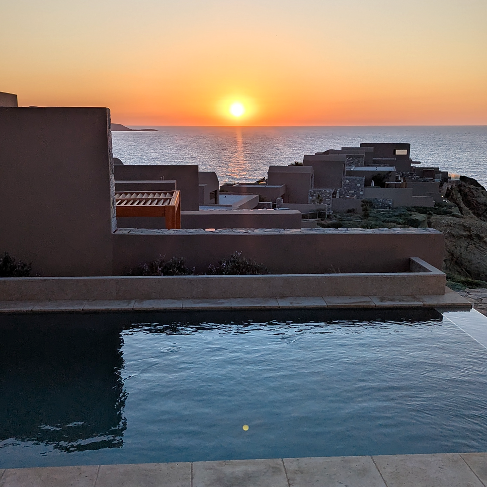 Acro Suites, an SLH Hotel | Resort Chasers