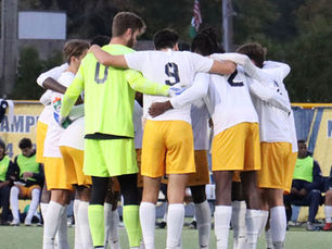 Men’s soccer falls short in Battle of the Bridge
