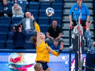 Canisius Volleyball shows glimpses of promise amidst early tests in MAAC play
