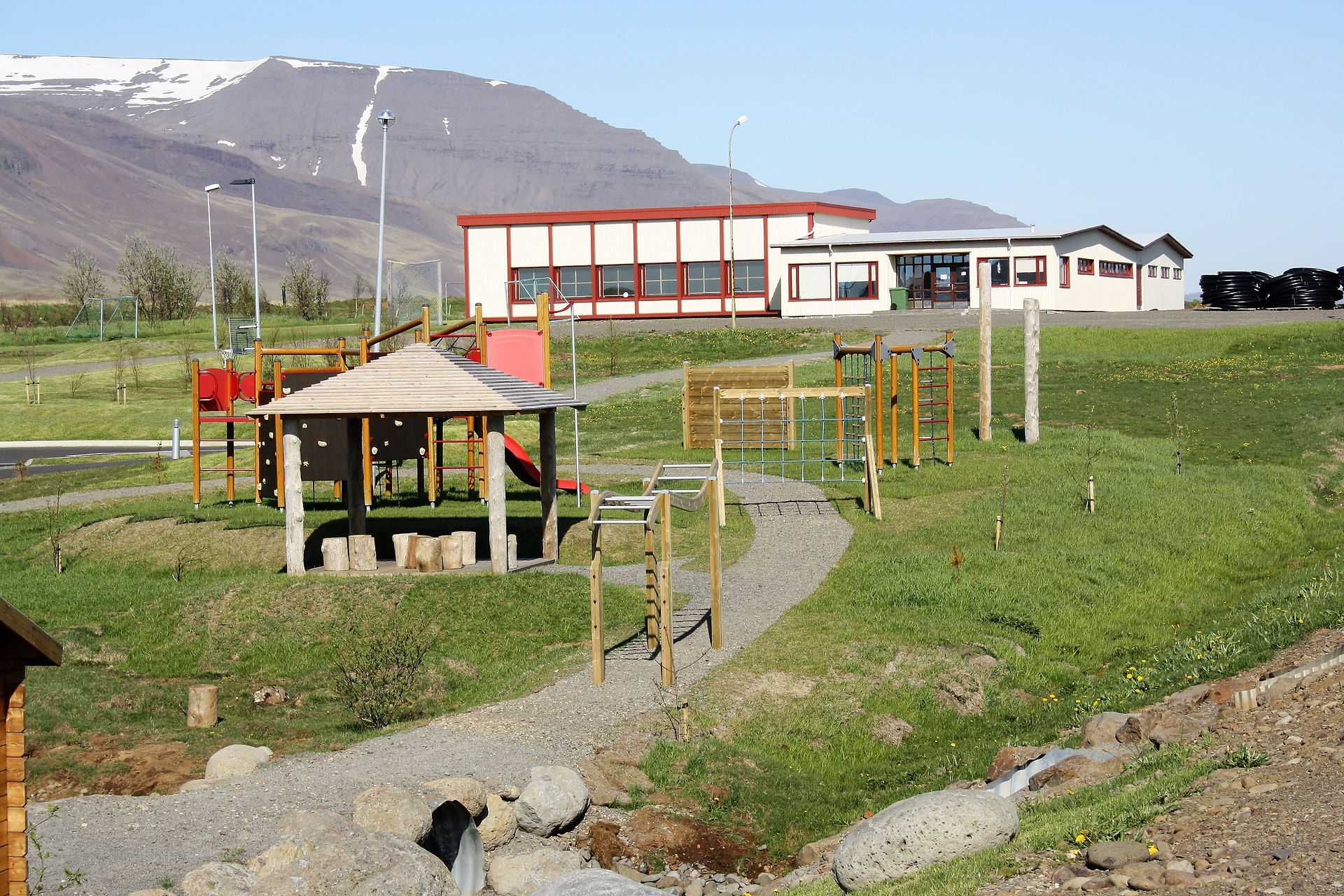 Heiðaskóli
