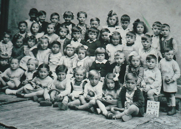 Maternelle protestante 1944 1945 1946 (R Flecksteiner).jpg