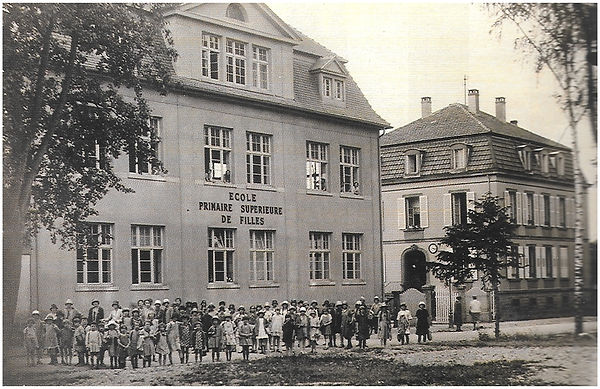 Ecole primaire supérieure.jpg