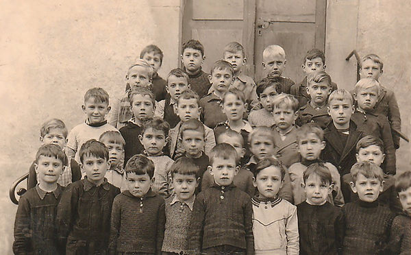 Primaire catholique 1932 1933 1934 en 1940.jpg