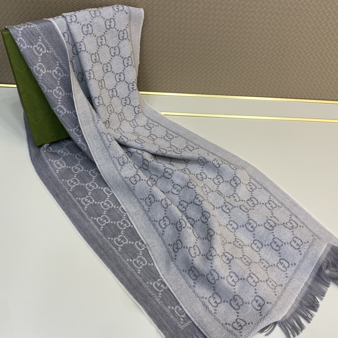 Gucci Classic Jacquard Light Grey Scarfs Paristore