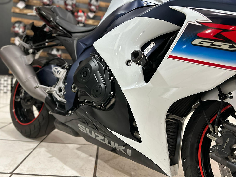 Miniatura: Suzuki GSX-R 1000 2011