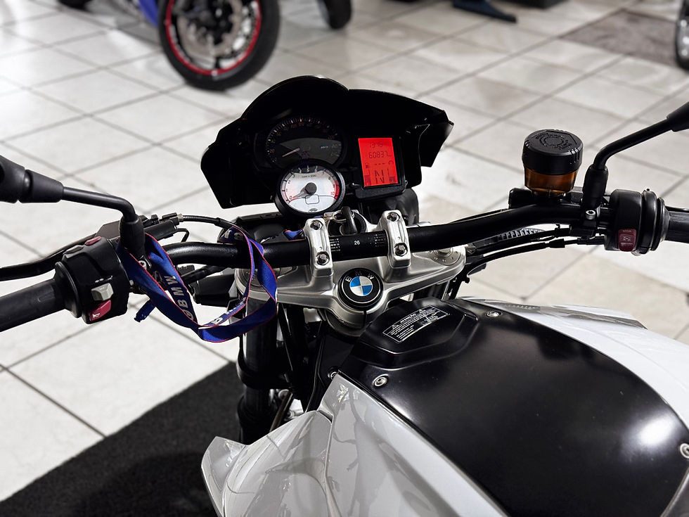 Miniatura: BMW F800 R 2015