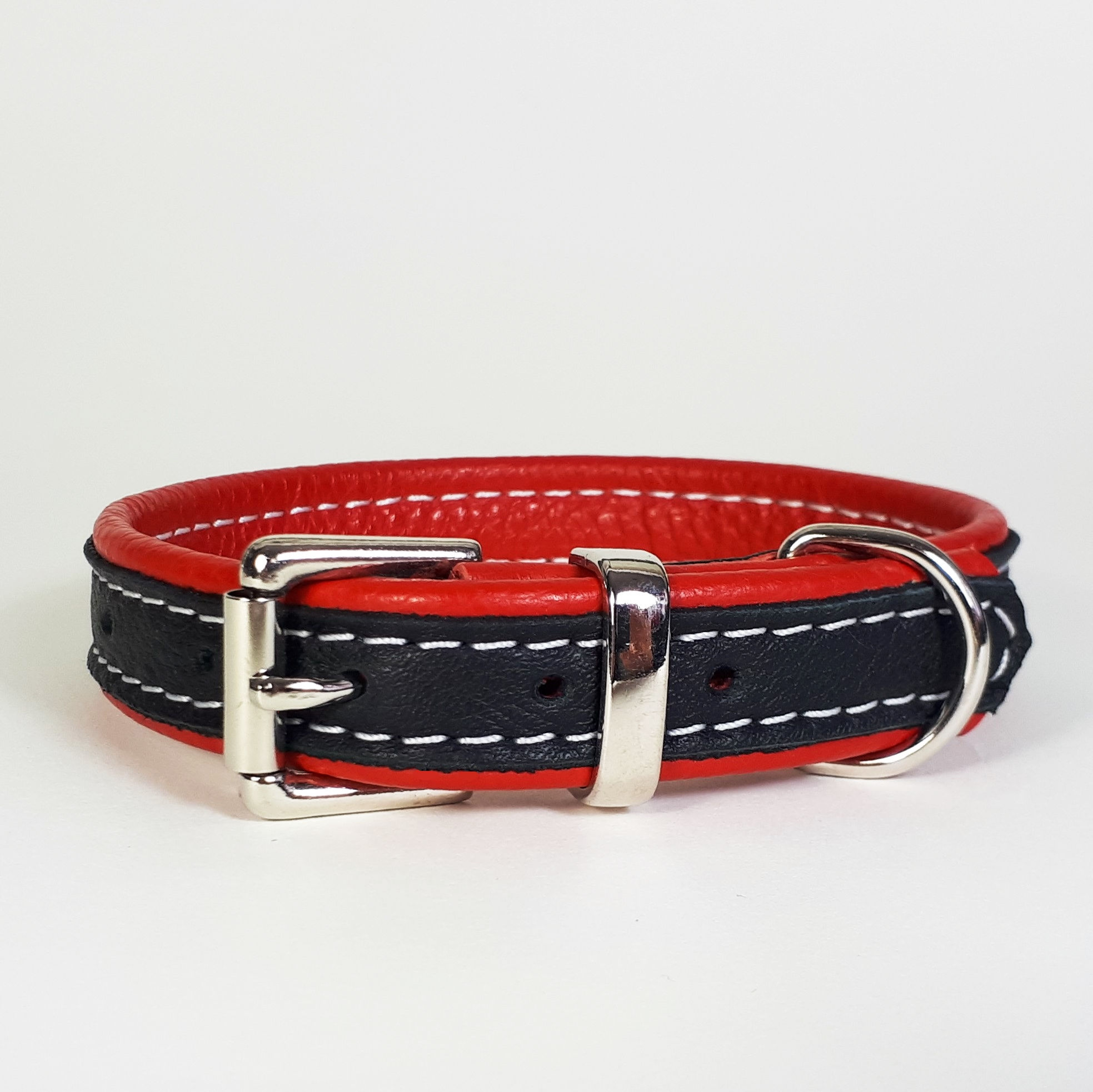 Double Softee Padded Collar: Black on Red