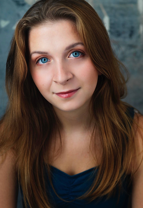 Tess Rowan Jannery-Barney Headshot.jpg