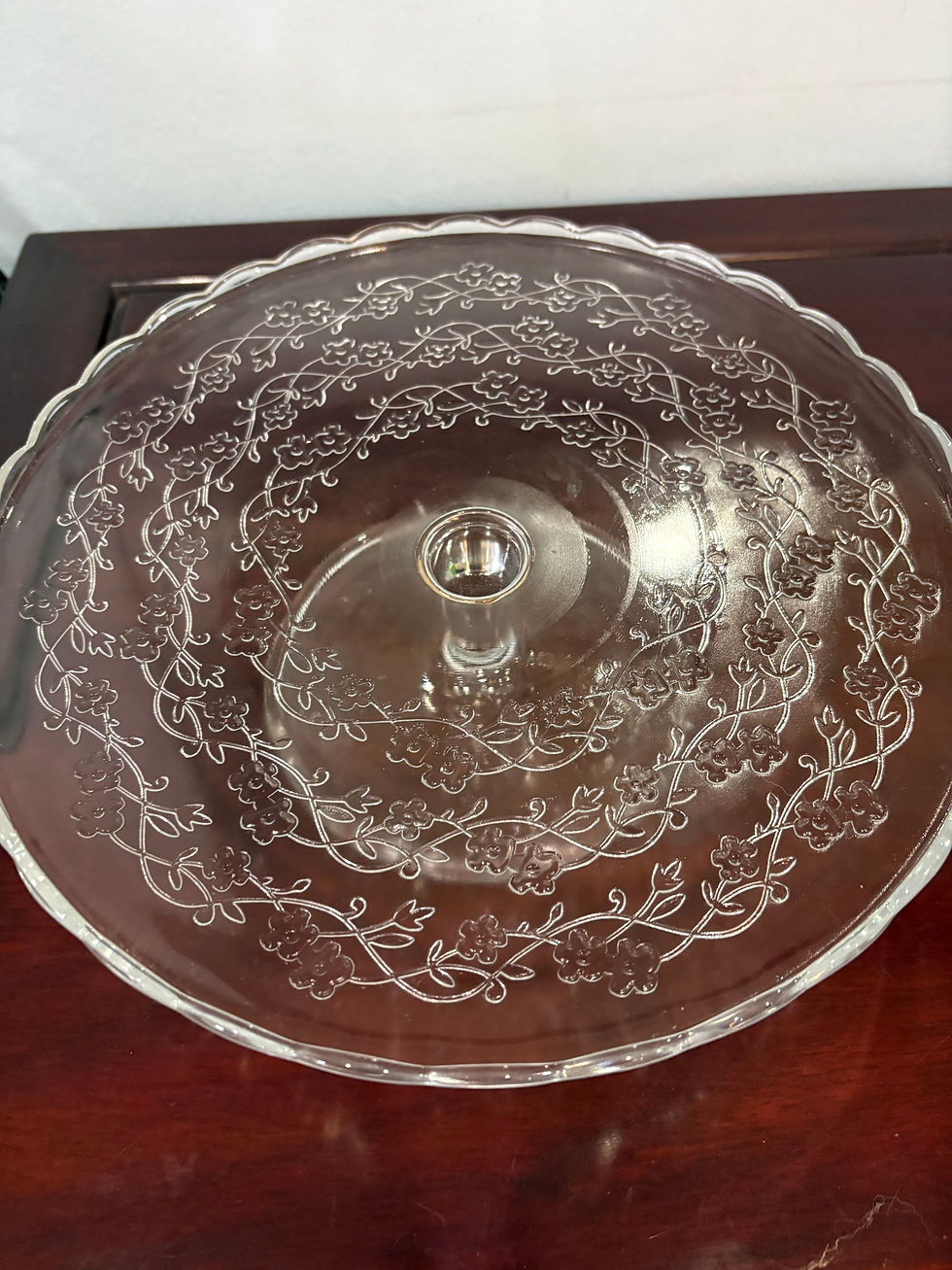 Thumbnail: IKEA ARV BRÖLLOP Glass Cake Plate / Platter / Serving Stand with Cover, 29 cm