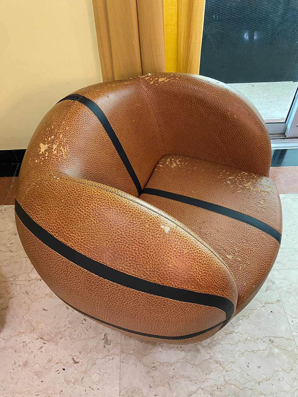 Thumbnail: Basketball Chair
