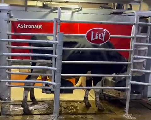 Milking Pod powered by BESS